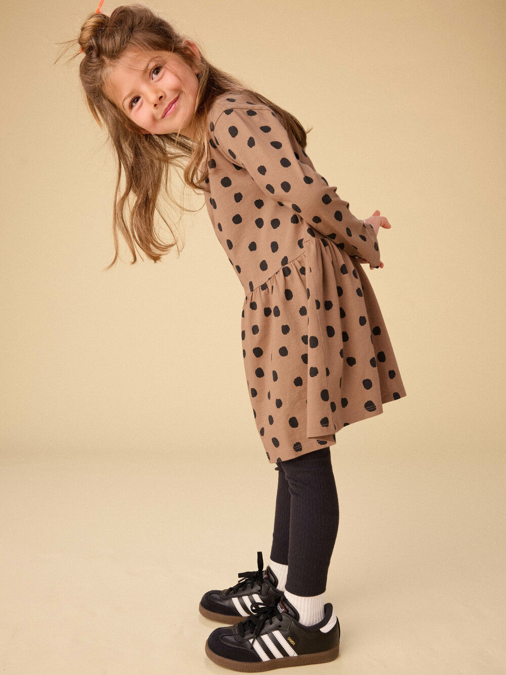 Tea Jet Black | Pointelle Leggings