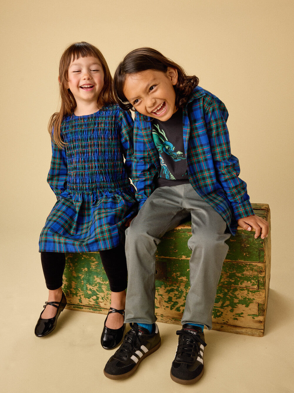 Tea Busan Holiday | Plaid Button Up Shirt