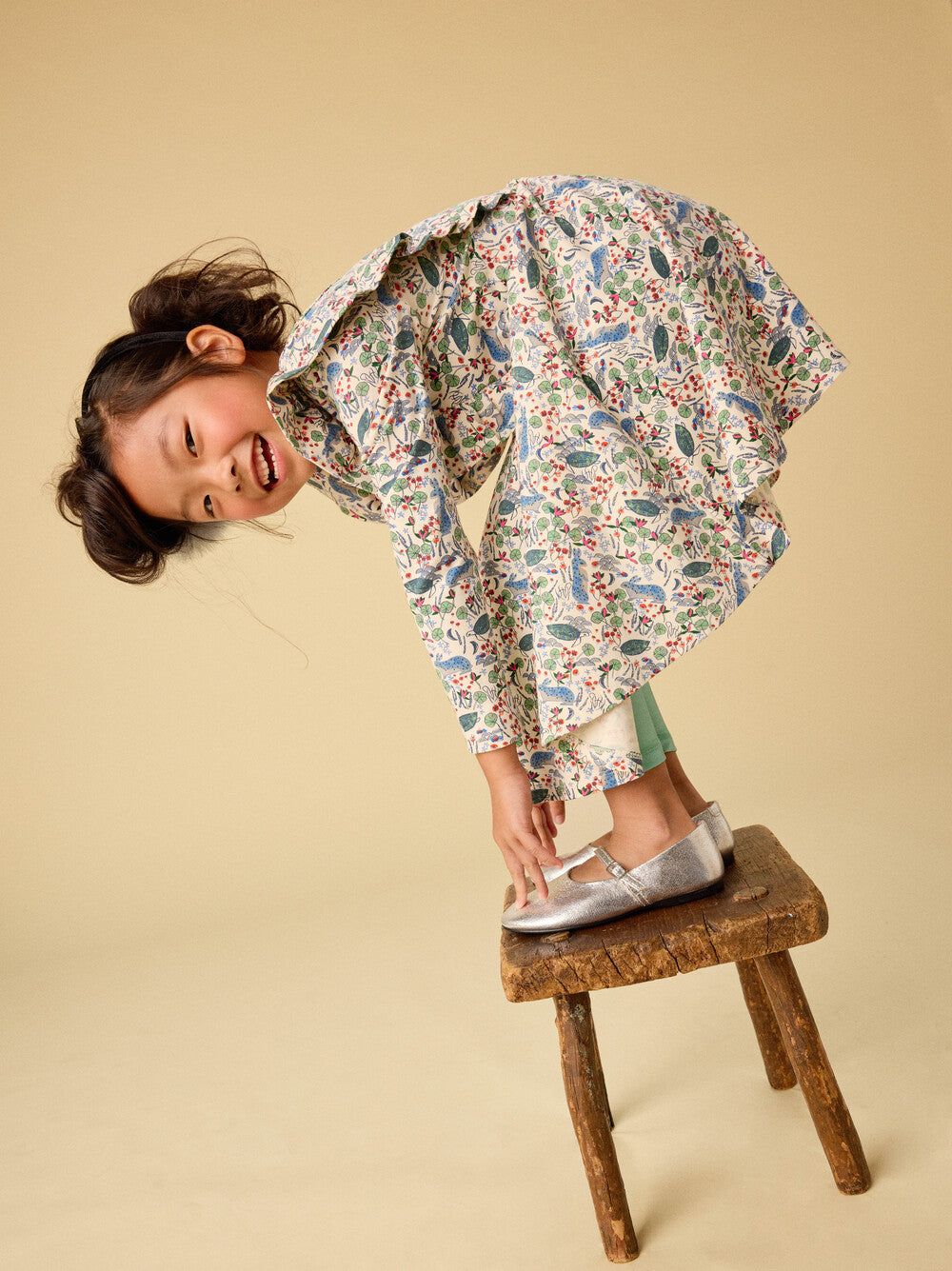 Tea Rabbit | Ruffle Shoulder Ballet Dress