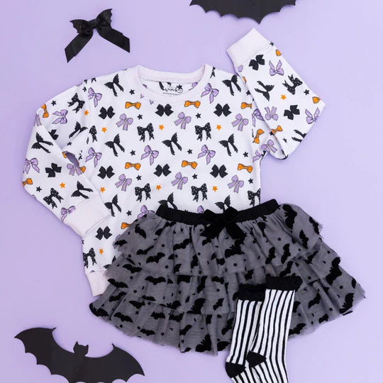 Sweet Wink Lavender | Spooky Bows Halloween Sweatshirt