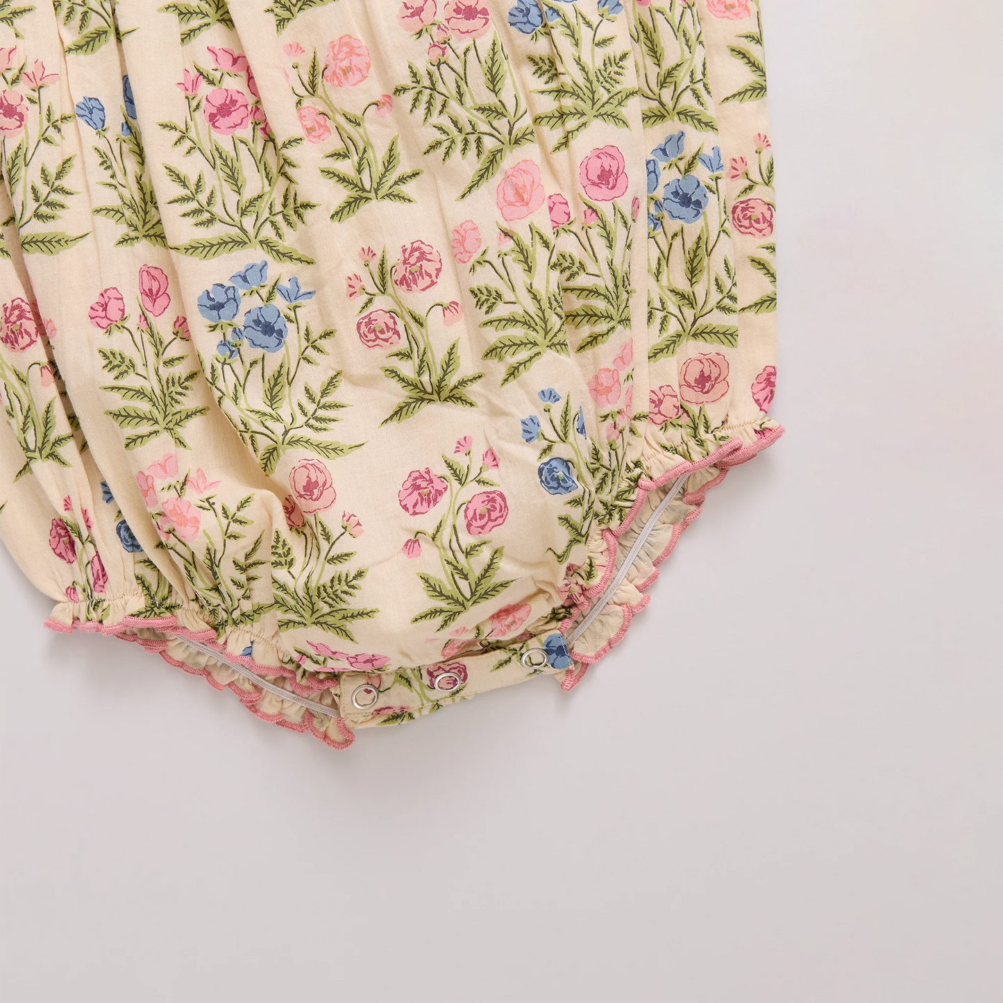 Pink Chicken Leafy Floral | Wynne Bubble