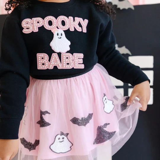 Sweet Wink Black | Spooky Babe Patch Halloween Sweatshirt