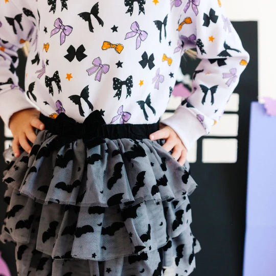 Sweet Wink Lavender | Spooky Bows Halloween Sweatshirt