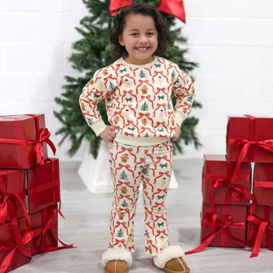 Sweet Wink Natural | Christmas Cutie Sweatshirt