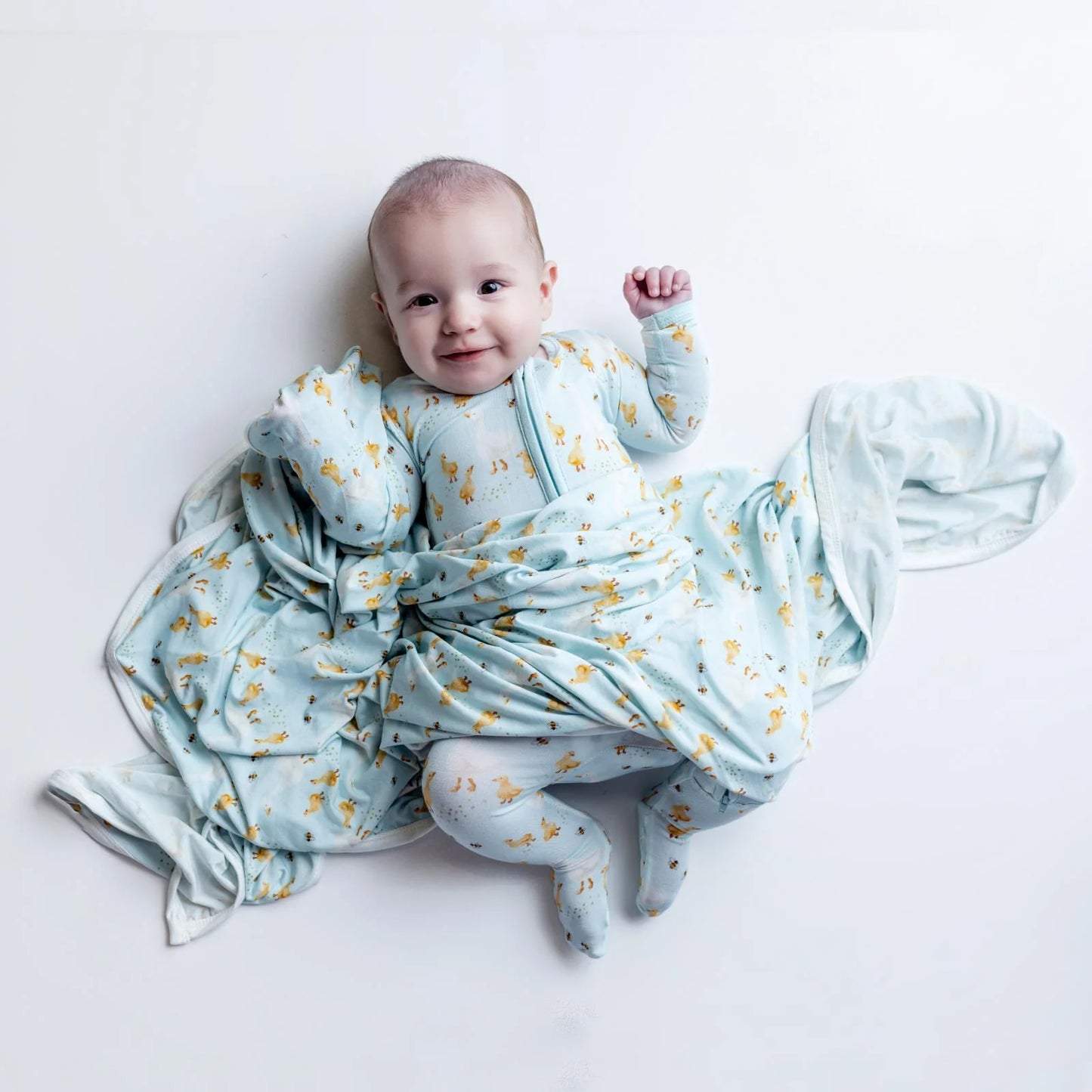 KicKee Spring Sky Feeding Ducks | Print Footie With 2 Way Zipper