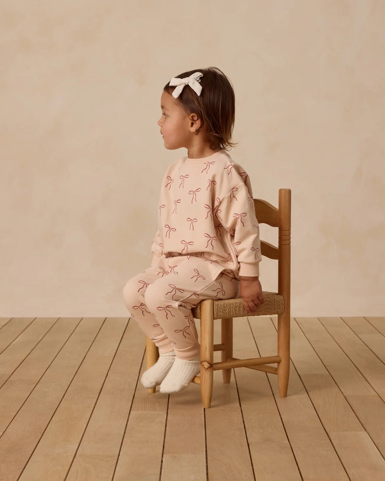 Quincy Mae Red Bows | Relaxed Fleece Sweatshirt + Sweatpant Set