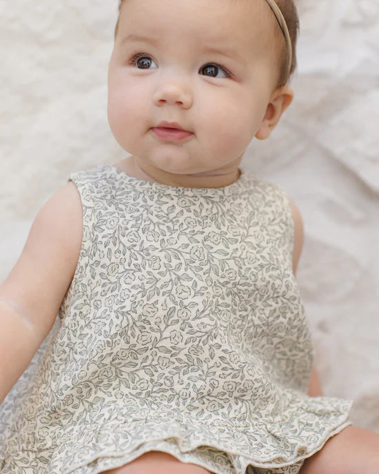 Quincy Mae Natural Green Garden | Ruffled Tulip Top + Bloomer Set