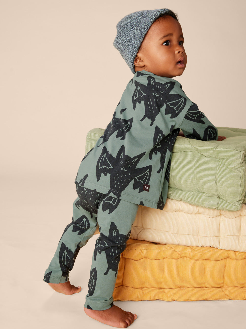 Tea Fly By Night | Two Piece Play Set