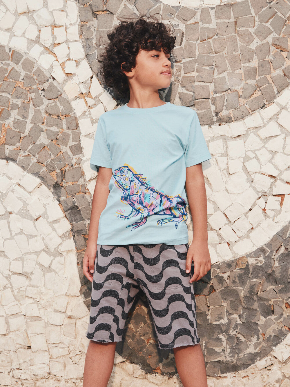 Tea Canal Blue | Graffiti Iguana Graphic Tee