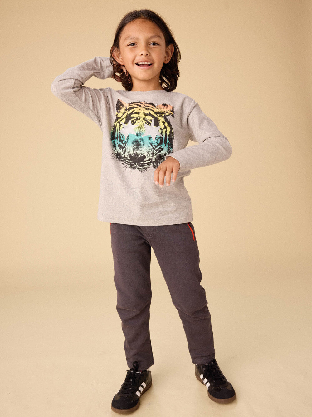 Tea Medium Heather | Star Foil Tiger Graphic Tee