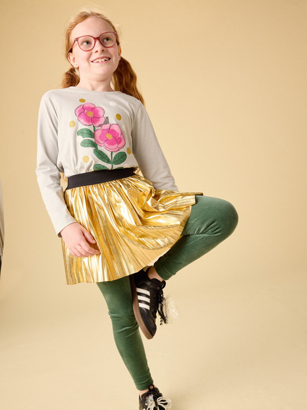 Tea Pearl Blue | Golden Flowers Graphic Tee