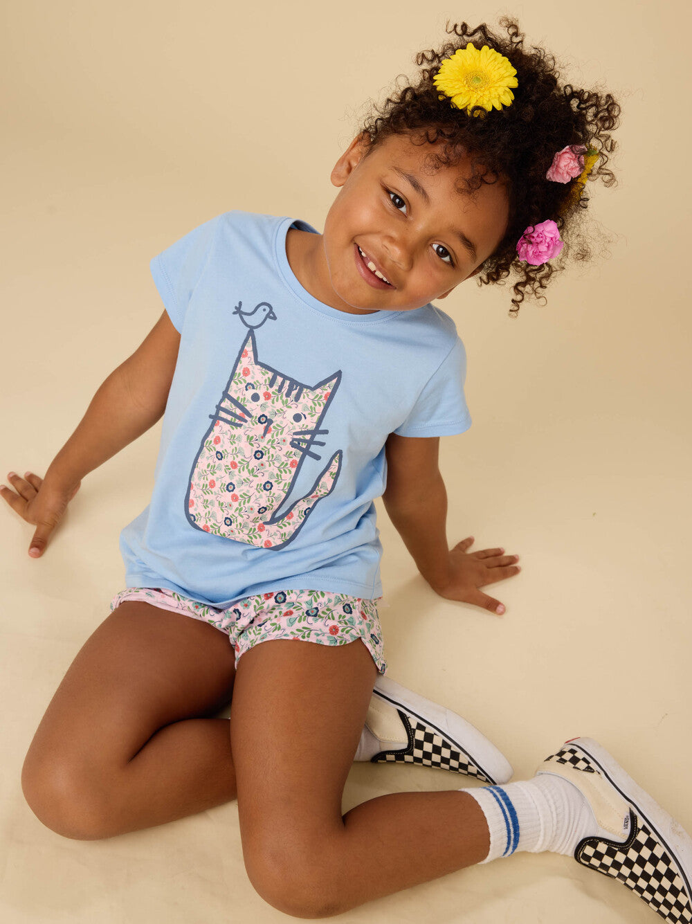 Tea Placid Blue | Azuluejo Cat Graphic Tee
