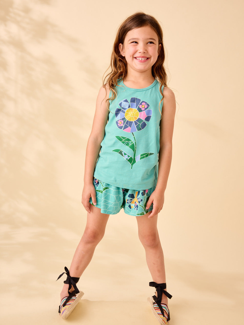 Tea Mosiac Floral | Sporty Petal Shorts