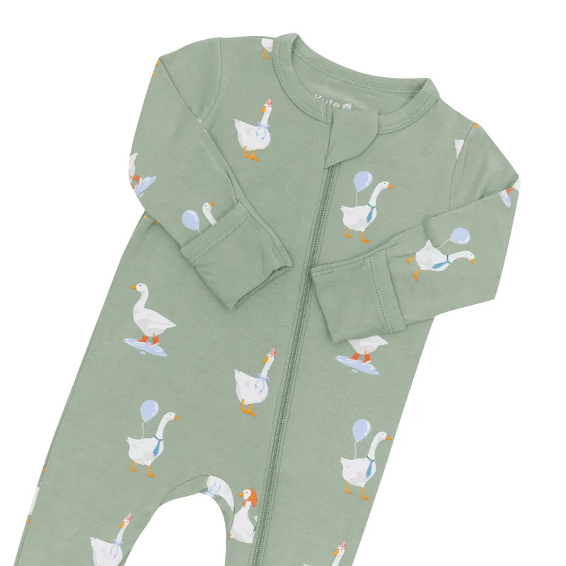 Kyte Baby Silly Goose | Zippered Footie