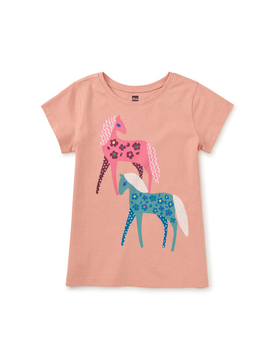 Tea Fado Rose | Brazilian Horse Graphic Tee