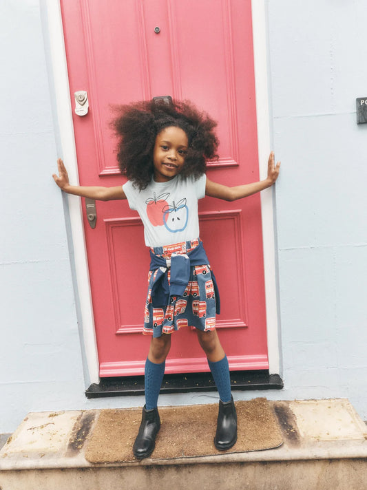 Tea Sterling Blue | Apple Orchard Graphic Tee