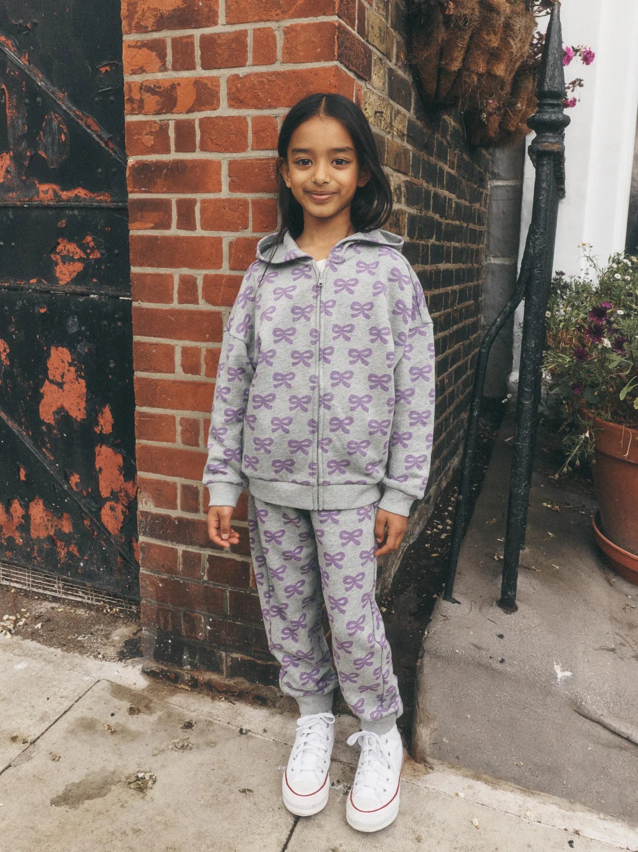 Tea Petite Bows | Going Places Joggers