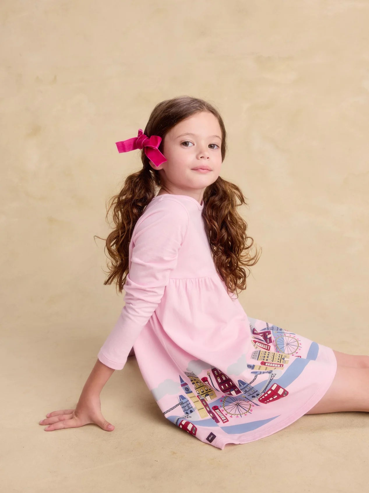 Tea Pink Lady | London Cityscape Skirted Dress