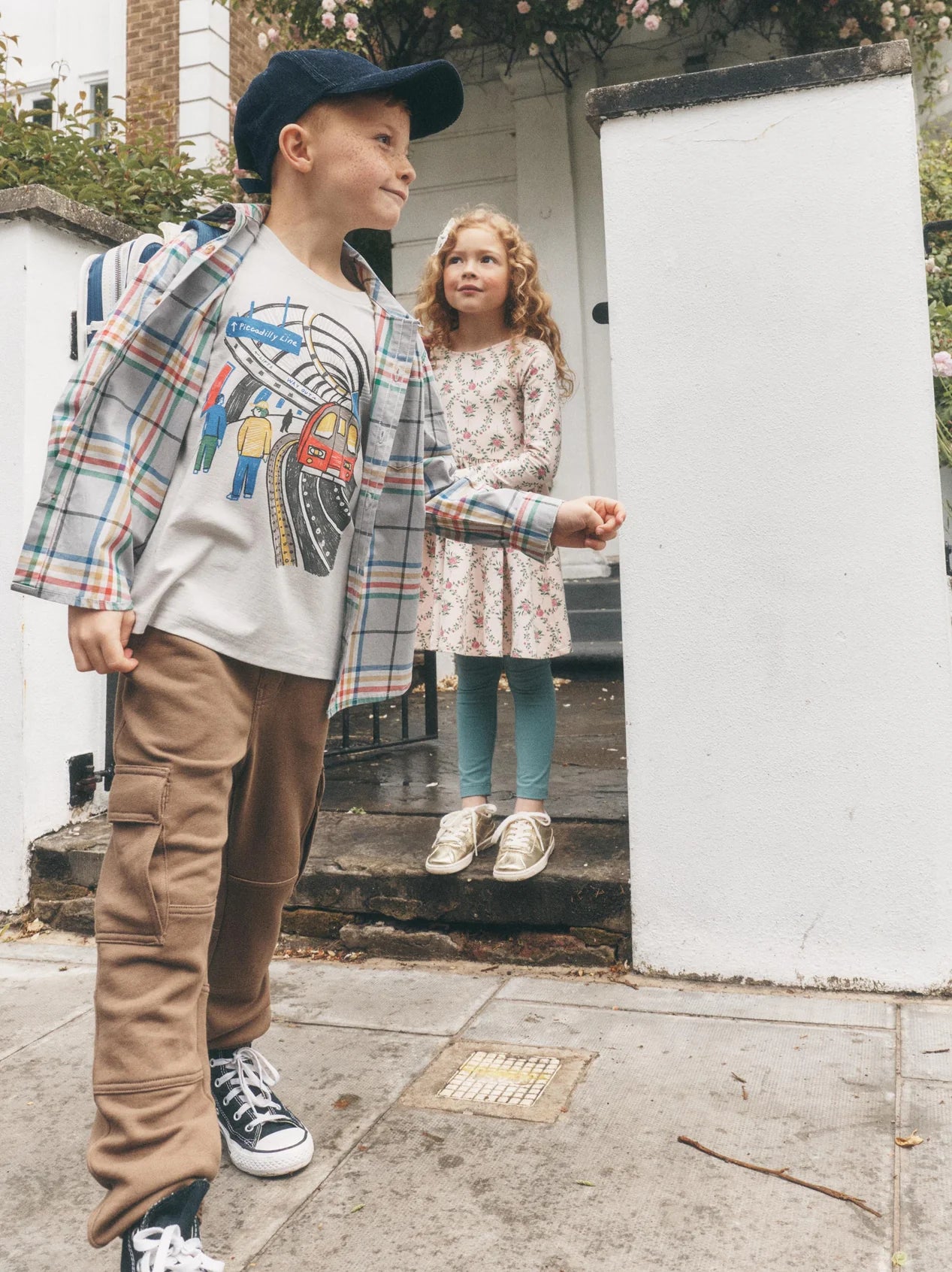 Tea Dove | Piccadilly Line Graphic Tee