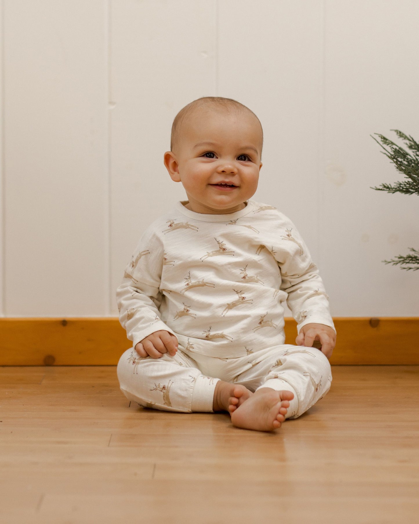 Rylee + Cru Ivory Reindeer | Long Sleeve Tee + Pant Set