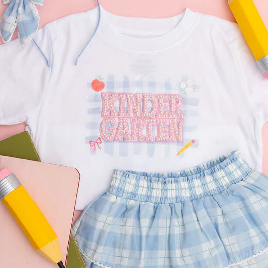Sweet Wink White | Kindergarten Pearl Patch Short Sleeve T-Shirt