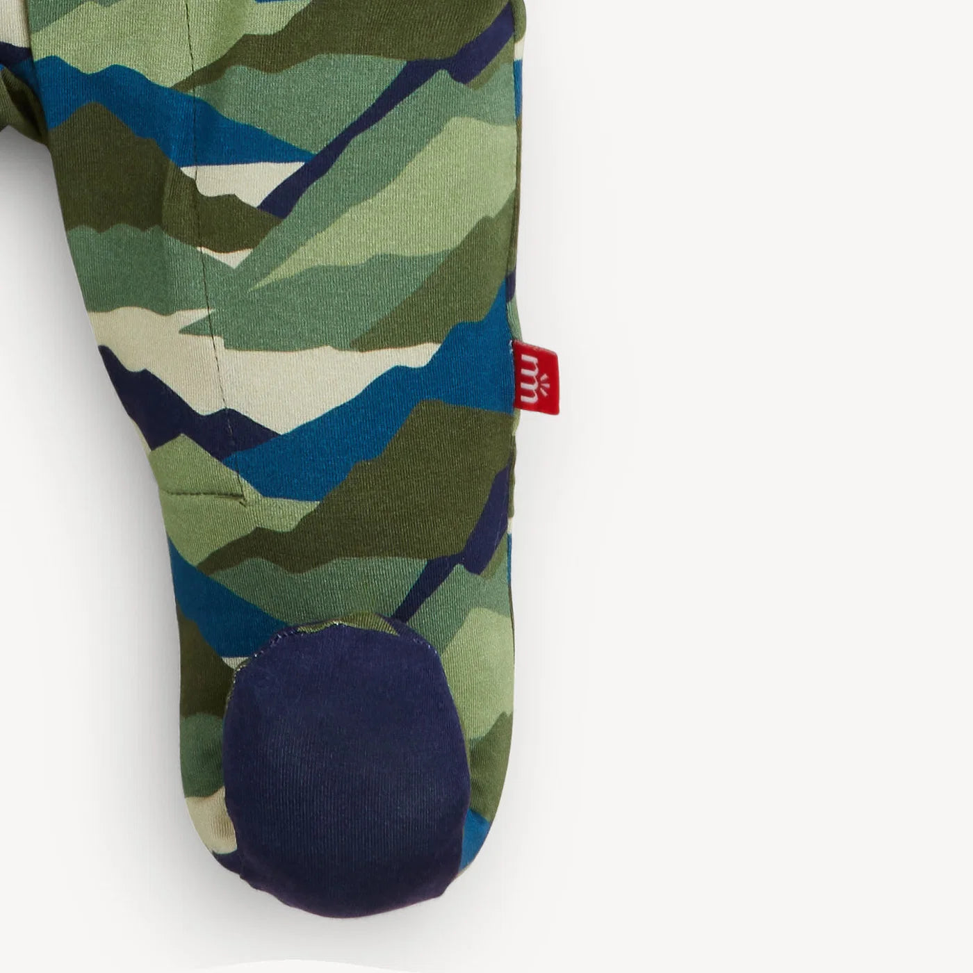 Magnetic Me Camo Peak | Modal Footie