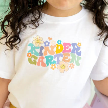 Sweet Wink White | Kindergarten Retro Short Sleeve T-Shirt