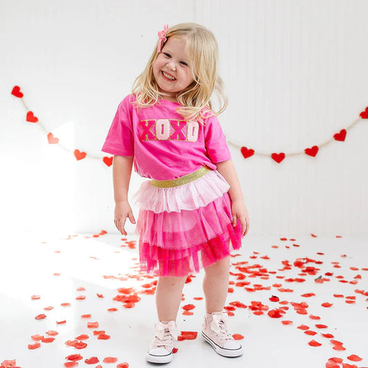 Sweet Wink Raspberry | XOXO Patch Valentine's Day Short Sleeve T-Shirt