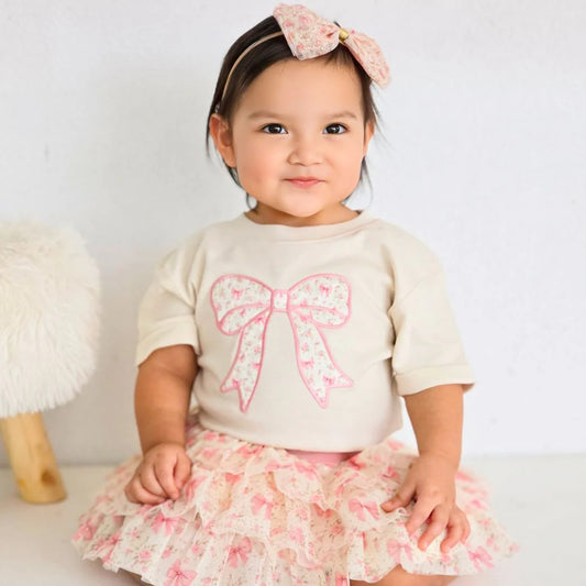 Sweet Wink Natural | Ditsy Floral Bow Patch Short Sleeve Romper
