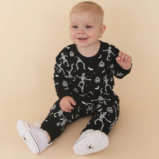 Sweet Wink Black | Glow in The Dark Silly Skelly Halloween Jogger