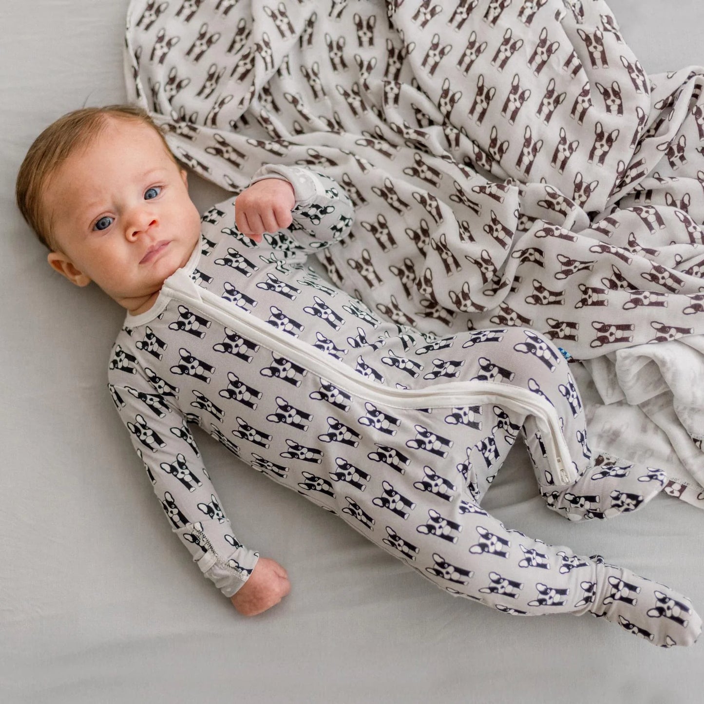 KicKee Dove Bulldogs | Print Footie With 2 Way Zipper