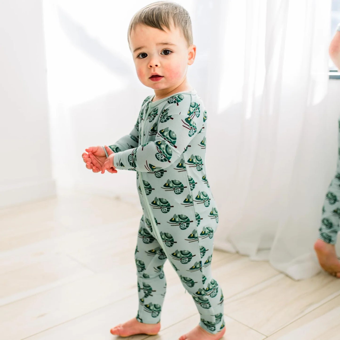 KicKee Spring Sky Chameleon | Print Convertible Coverall