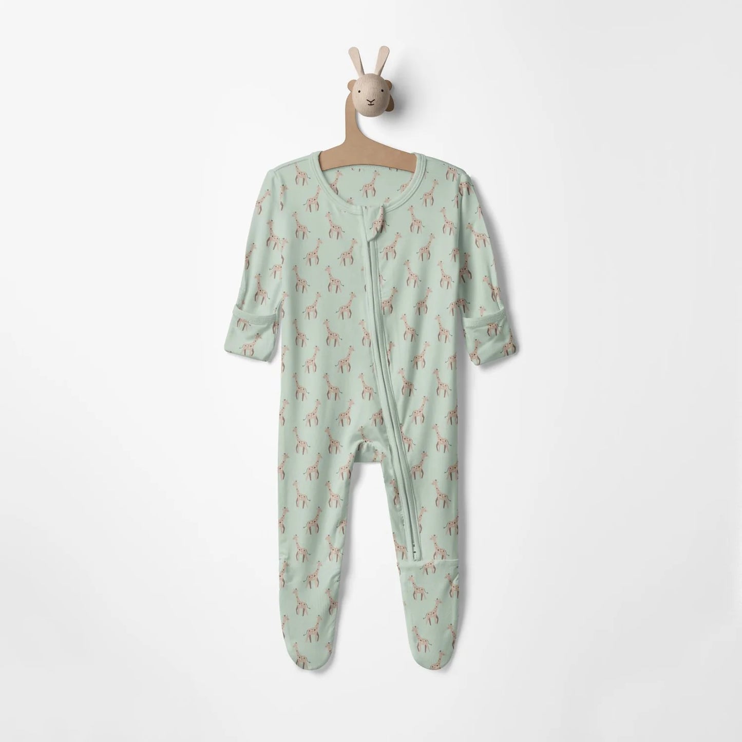 KicKee Aloe Giraffe | Print Footie With 2 Way Zipper