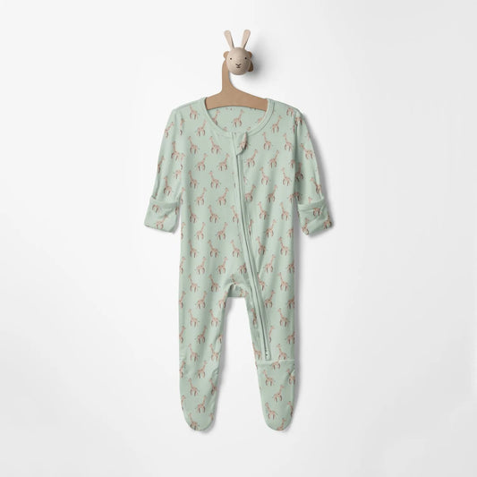 KicKee Aloe Giraffe | Print Footie With 2 Way Zipper