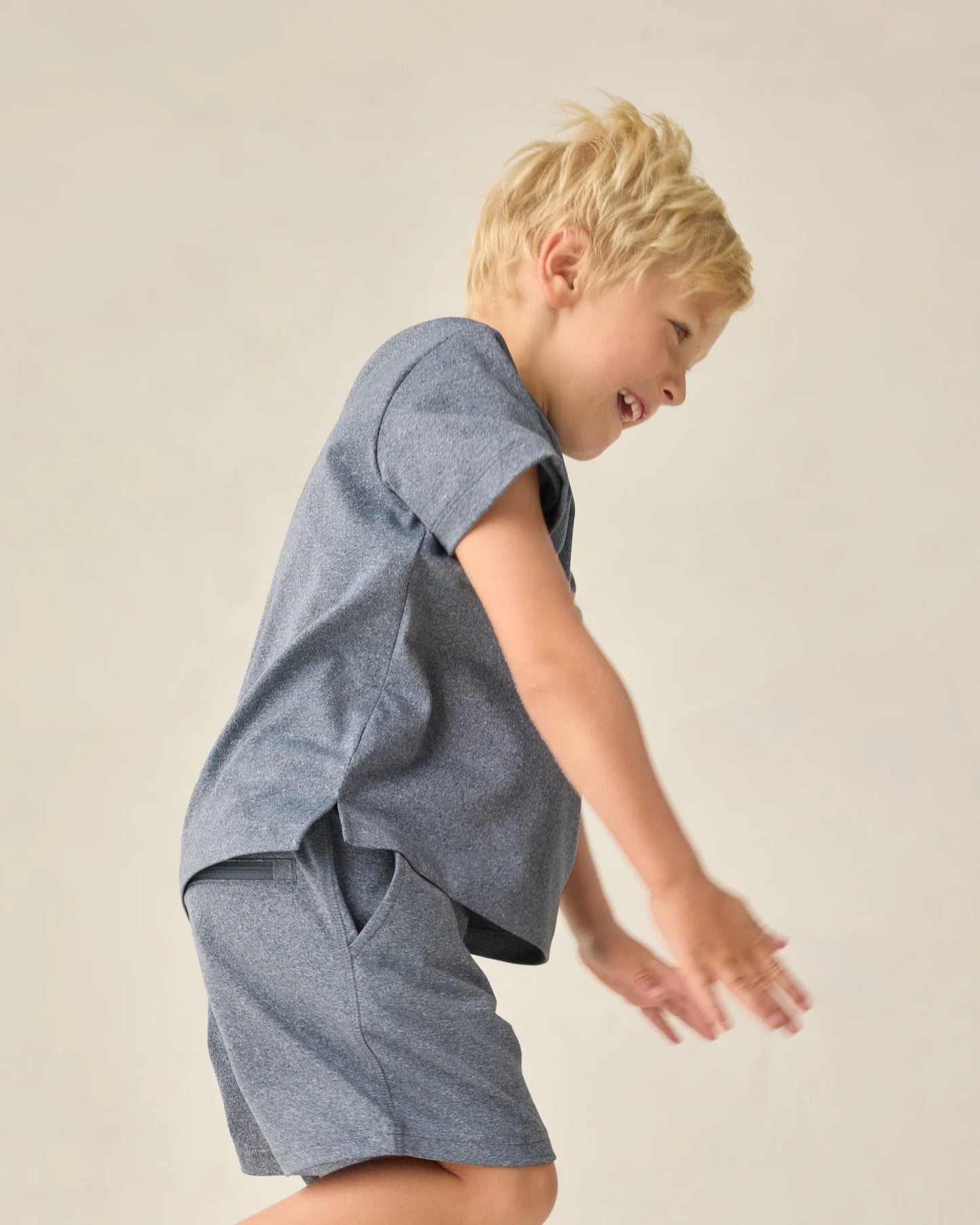 Rylee + Cru Heathered Marine | Cove Essential Tee