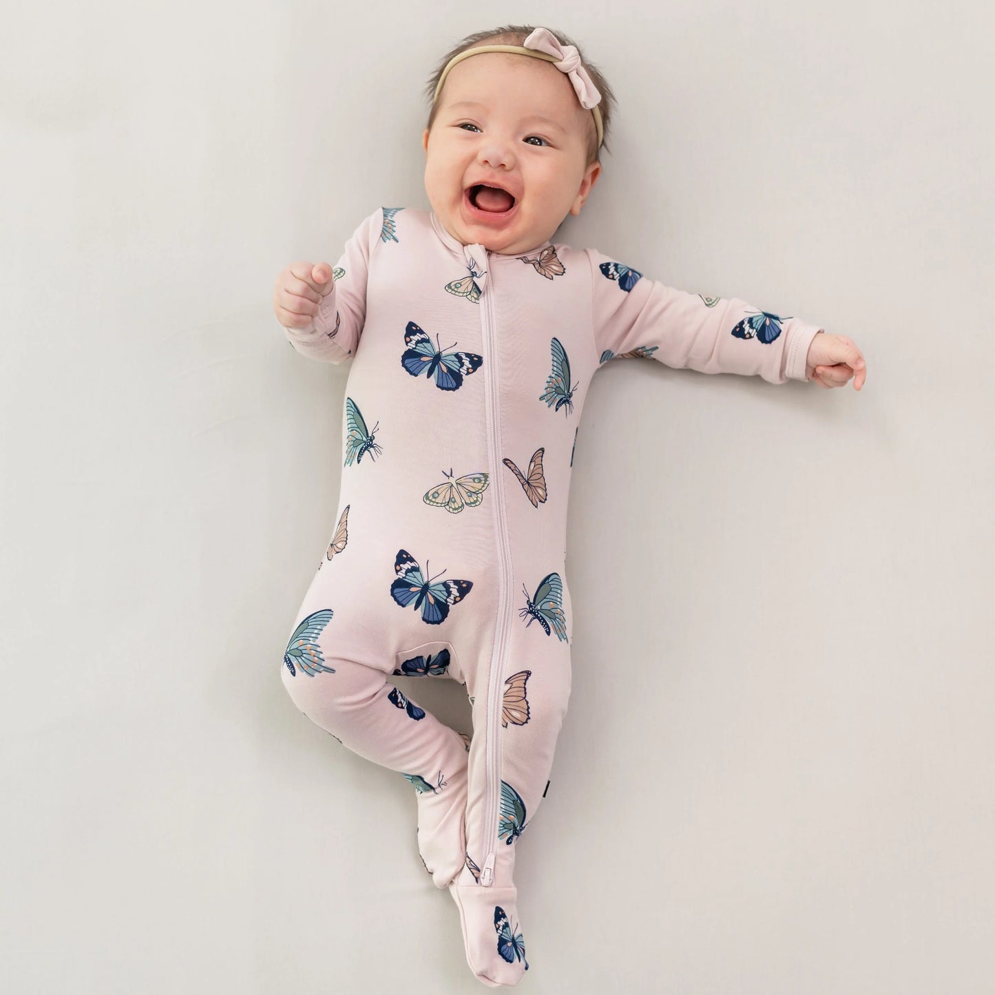 Kyte Baby Blush Butterfly | Zippered Footie