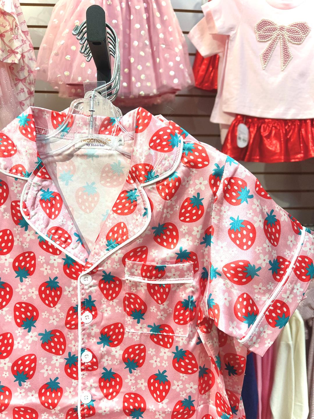 Tweenstyle Pink & Red Strawberries | Print Satin Short Sleeve Loungewear Set