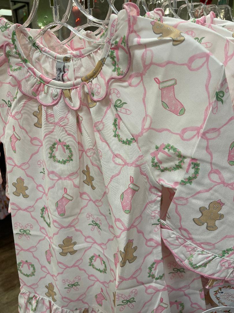 Sweet Dreams Christmas Bows | Trellis Ruffled Gown