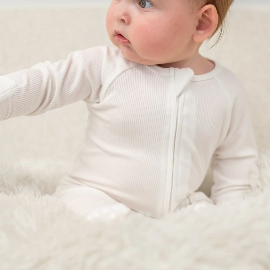 Sweet Bamboo Pure White | Ribbed Zipper Footie